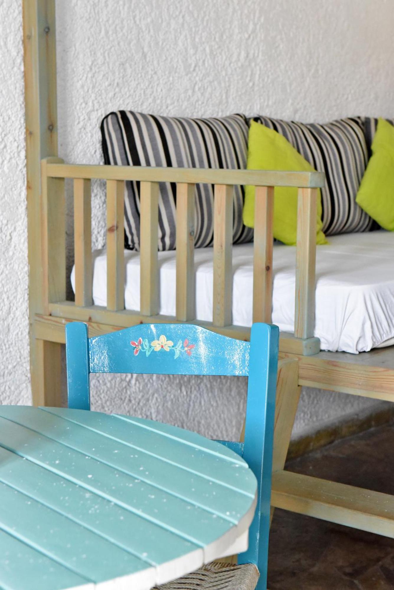 Mantos Rooms 1 นิโอไกลมา ภายนอก รูปภาพ